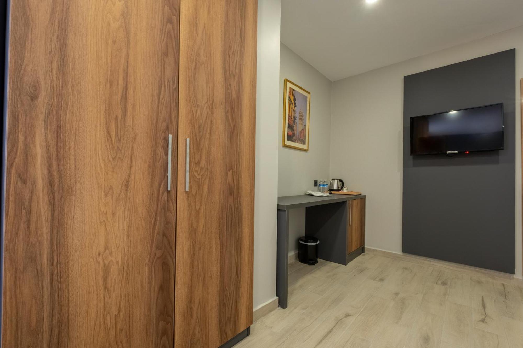 Fly Point Airport Hotel Arnavutkoy المظهر الخارجي الصورة