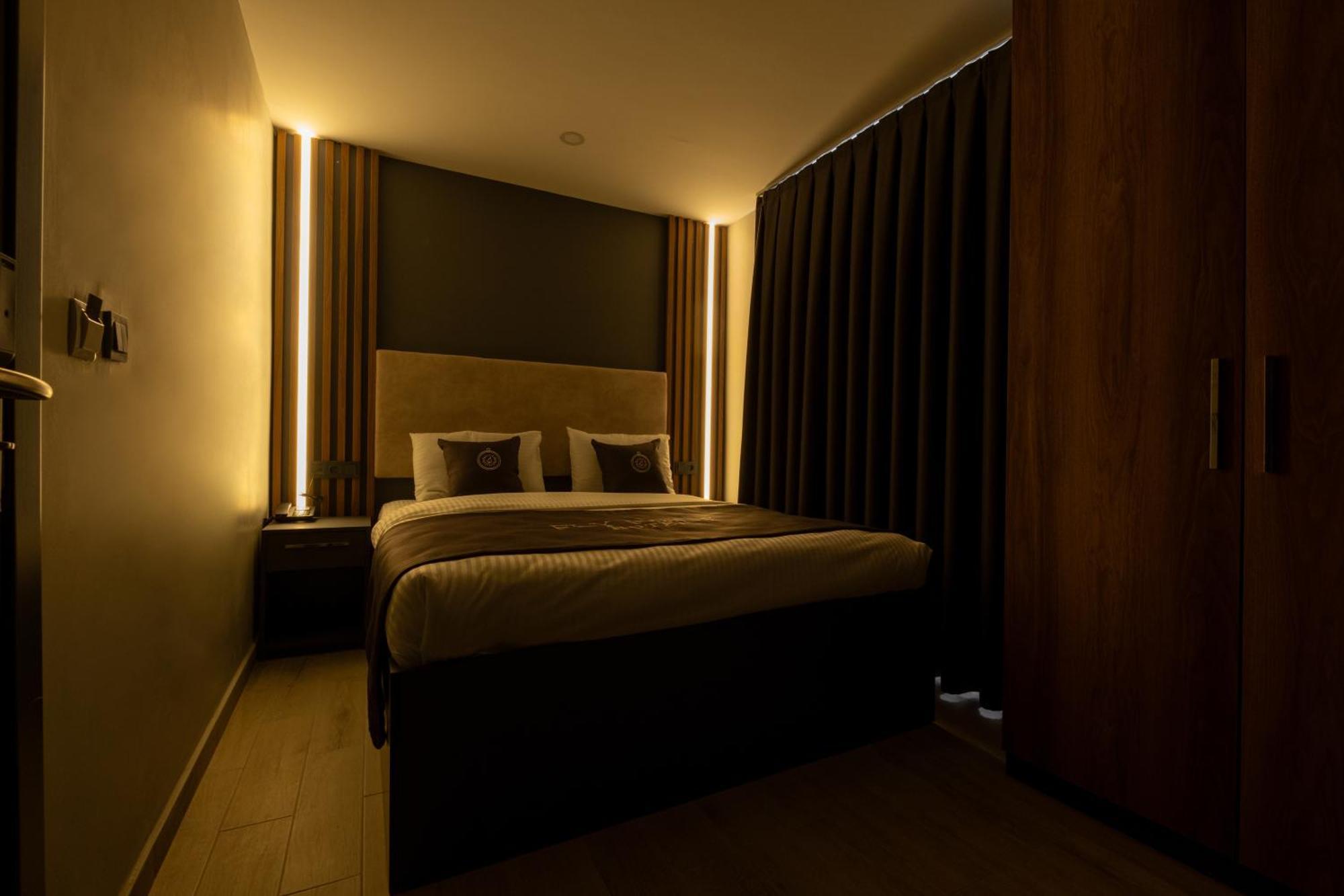 Fly Point Airport Hotel Arnavutkoy المظهر الخارجي الصورة
